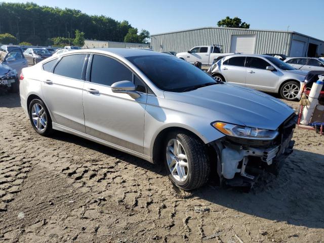 Photo 3 VIN: 3FA6P0H74ER342877 - FORD FUSION 