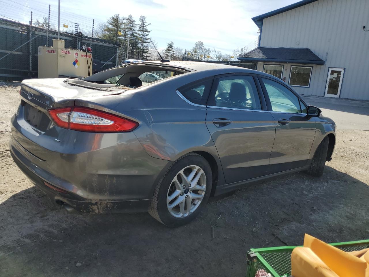 Photo 2 VIN: 3FA6P0H74ER362577 - FORD FUSION 