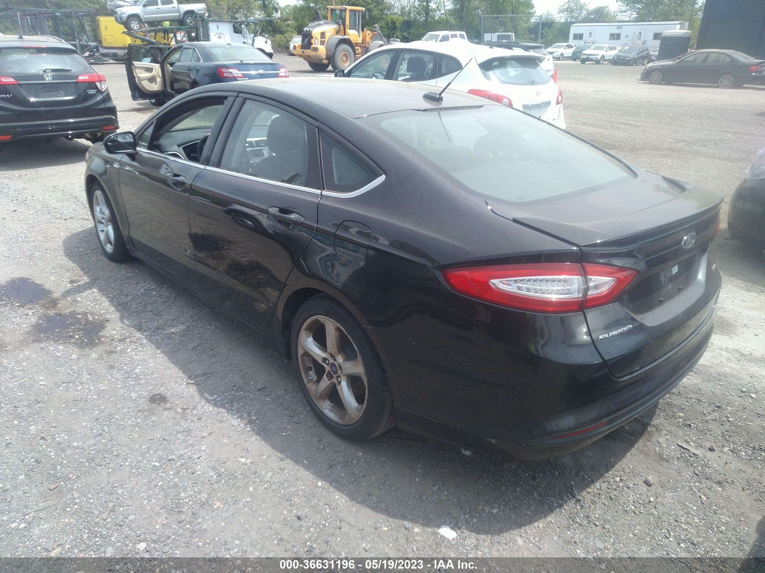 Photo 3 VIN: 3FA6P0H74FR215970 - FORD FUSION 