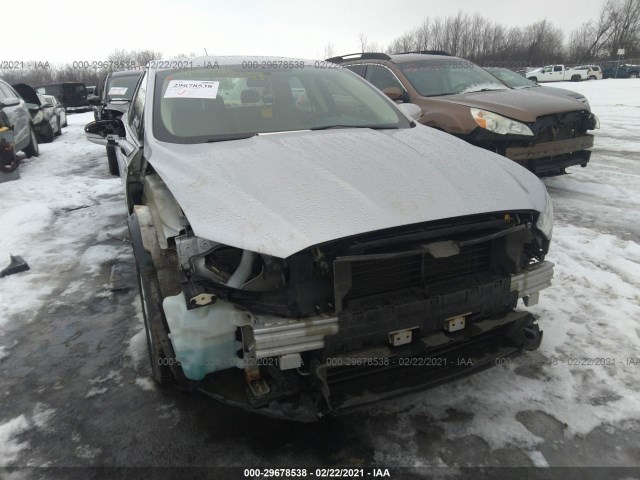 Photo 5 VIN: 3FA6P0H74FR236205 - FORD FUSION 