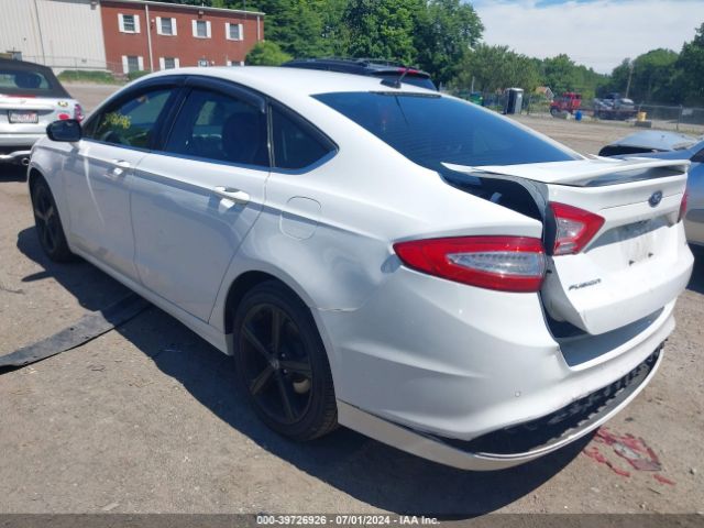 Photo 2 VIN: 3FA6P0H74GR135943 - FORD FUSION 