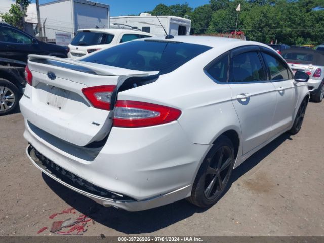 Photo 3 VIN: 3FA6P0H74GR135943 - FORD FUSION 