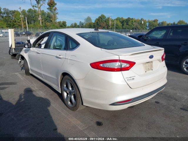 Photo 2 VIN: 3FA6P0H74GR160406 - FORD FUSION 