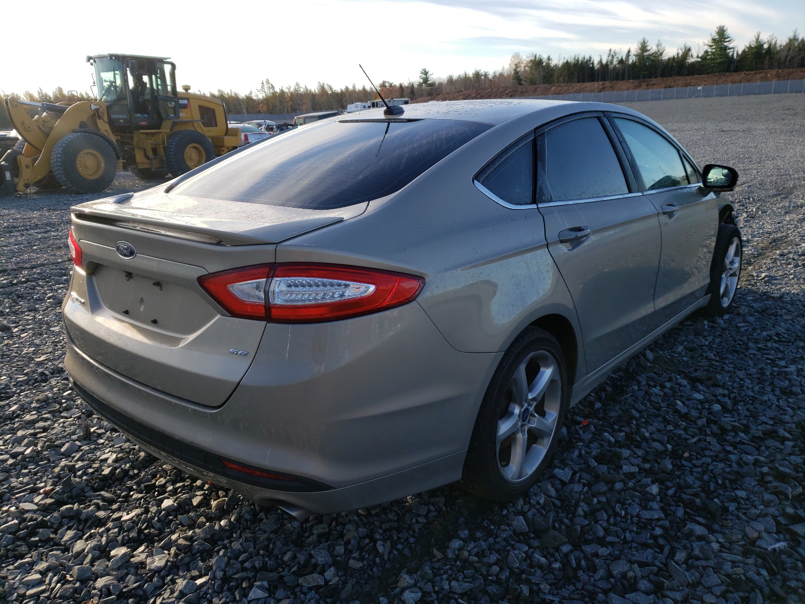 Photo 3 VIN: 3FA6P0H74GR167212 - FORD FUSION 