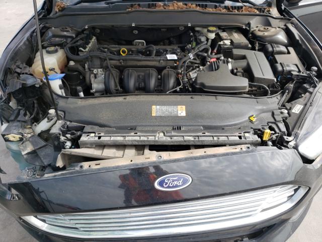 Photo 6 VIN: 3FA6P0H74GR174533 - FORD FUSION SE 