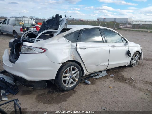 Photo 3 VIN: 3FA6P0H74GR219082 - FORD FUSION 