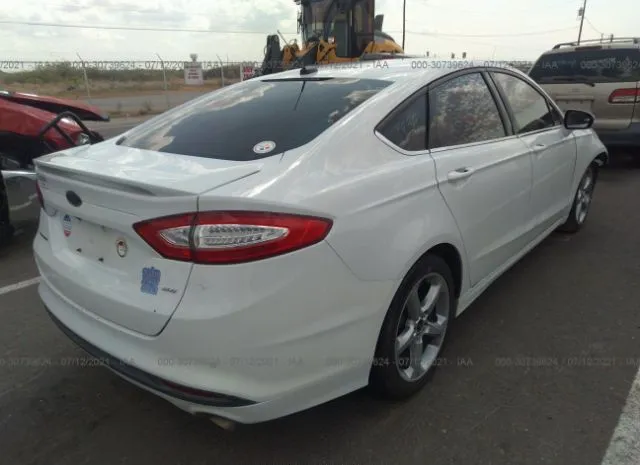 Photo 3 VIN: 3FA6P0H74GR232432 - FORD FUSION 