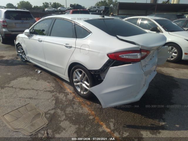 Photo 2 VIN: 3FA6P0H74GR232608 - FORD FUSION 