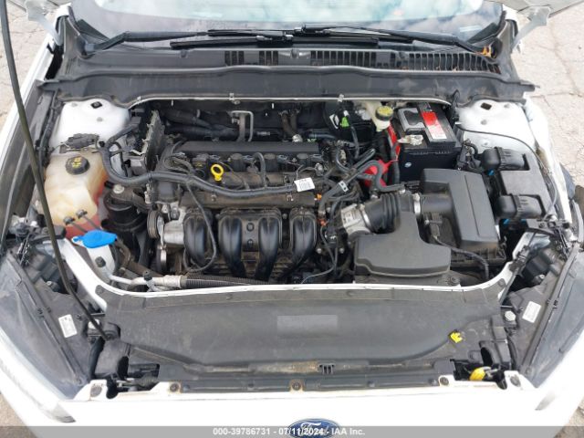 Photo 9 VIN: 3FA6P0H74GR318372 - FORD FUSION 