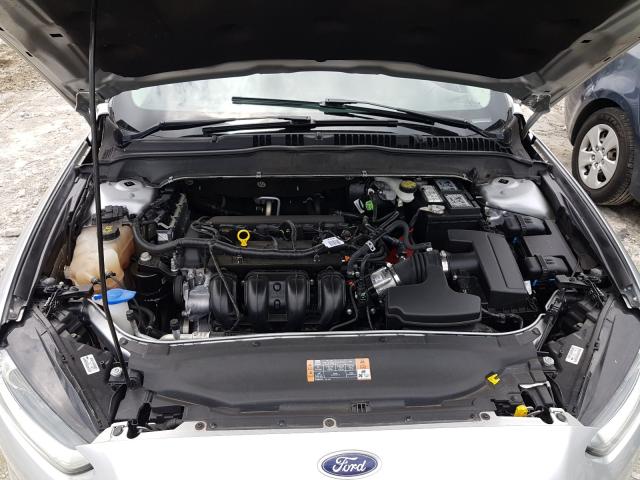 Photo 6 VIN: 3FA6P0H74GR318758 - FORD FUSION SE 