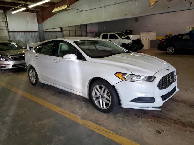 Photo 3 VIN: 3FA6P0H74GR379303 - FORD FUSION SE 