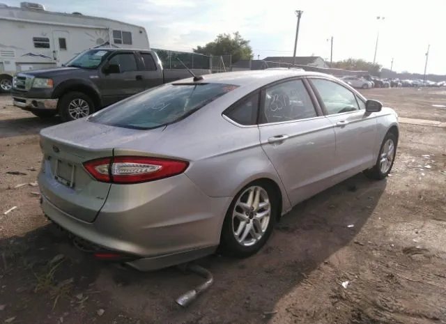 Photo 3 VIN: 3FA6P0H74GR392486 - FORD FUSION 