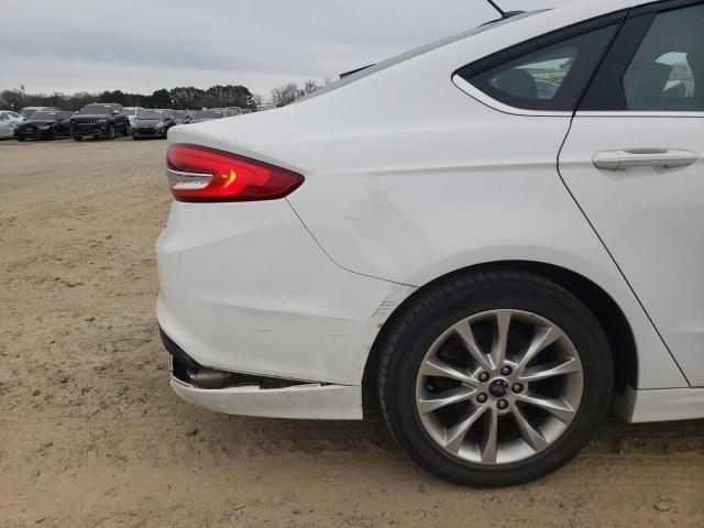 Photo 8 VIN: 3FA6P0H74HR279400 - FORD FUSION SE 