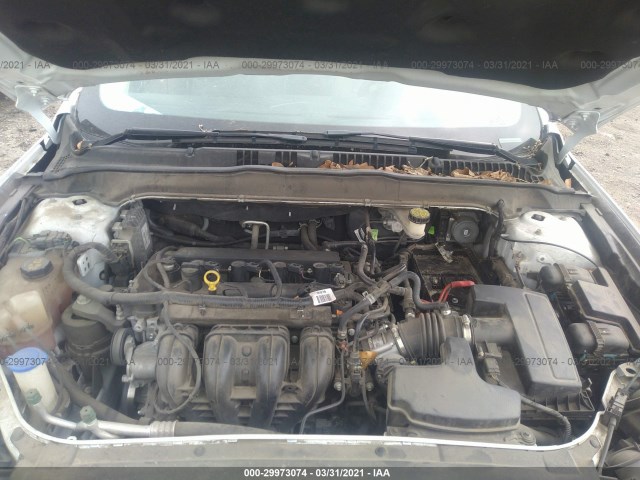 Photo 9 VIN: 3FA6P0H74HR307180 - FORD FUSION 