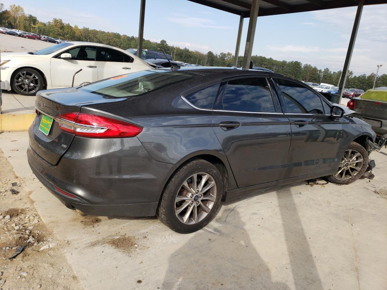 Photo 2 VIN: 3FA6P0H74HR370201 - FORD FUSION 