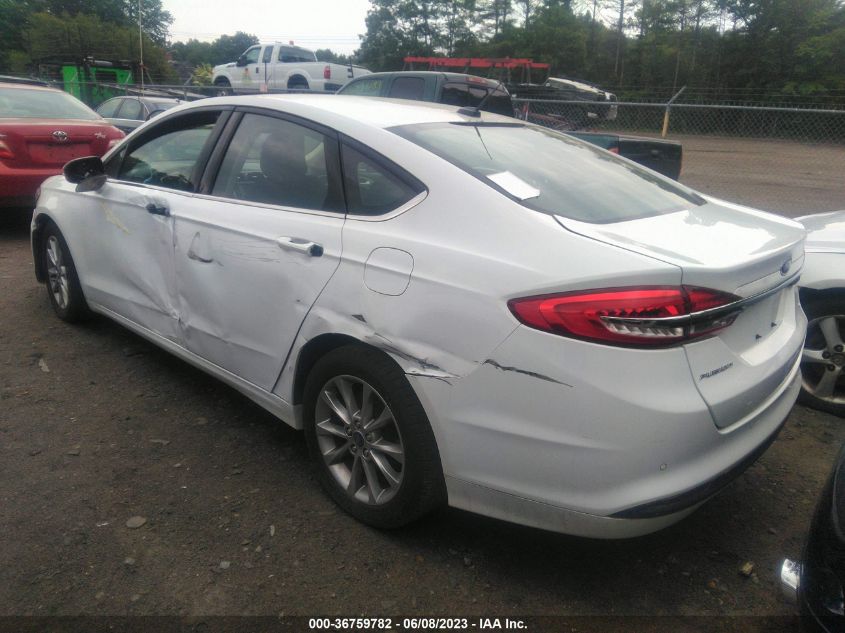 Photo 2 VIN: 3FA6P0H74HR382865 - FORD FUSION 