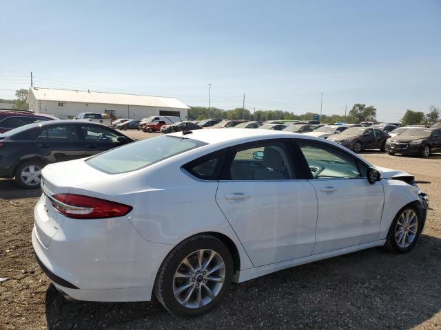 Photo 2 VIN: 3FA6P0H74HR387452 - FORD FUSION SE 