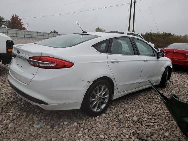 Photo 2 VIN: 3FA6P0H74HR399326 - FORD FUSION SE 