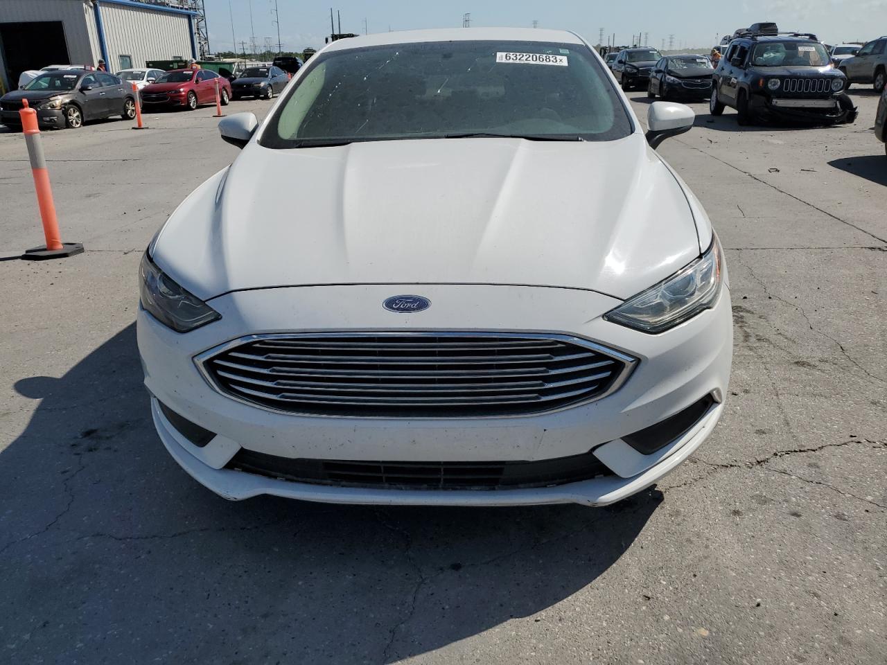 Photo 4 VIN: 3FA6P0H74JR126067 - FORD FUSION 