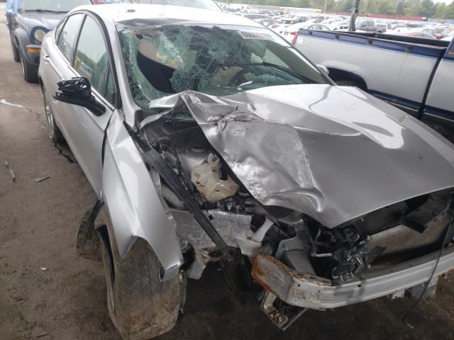 Photo 8 VIN: 3FA6P0H74JR128725 - FORD FUSION SE 