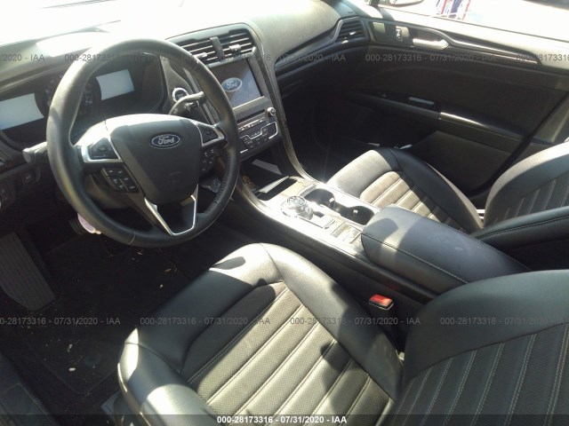 Photo 4 VIN: 3FA6P0H74JR277457 - FORD FUSION 