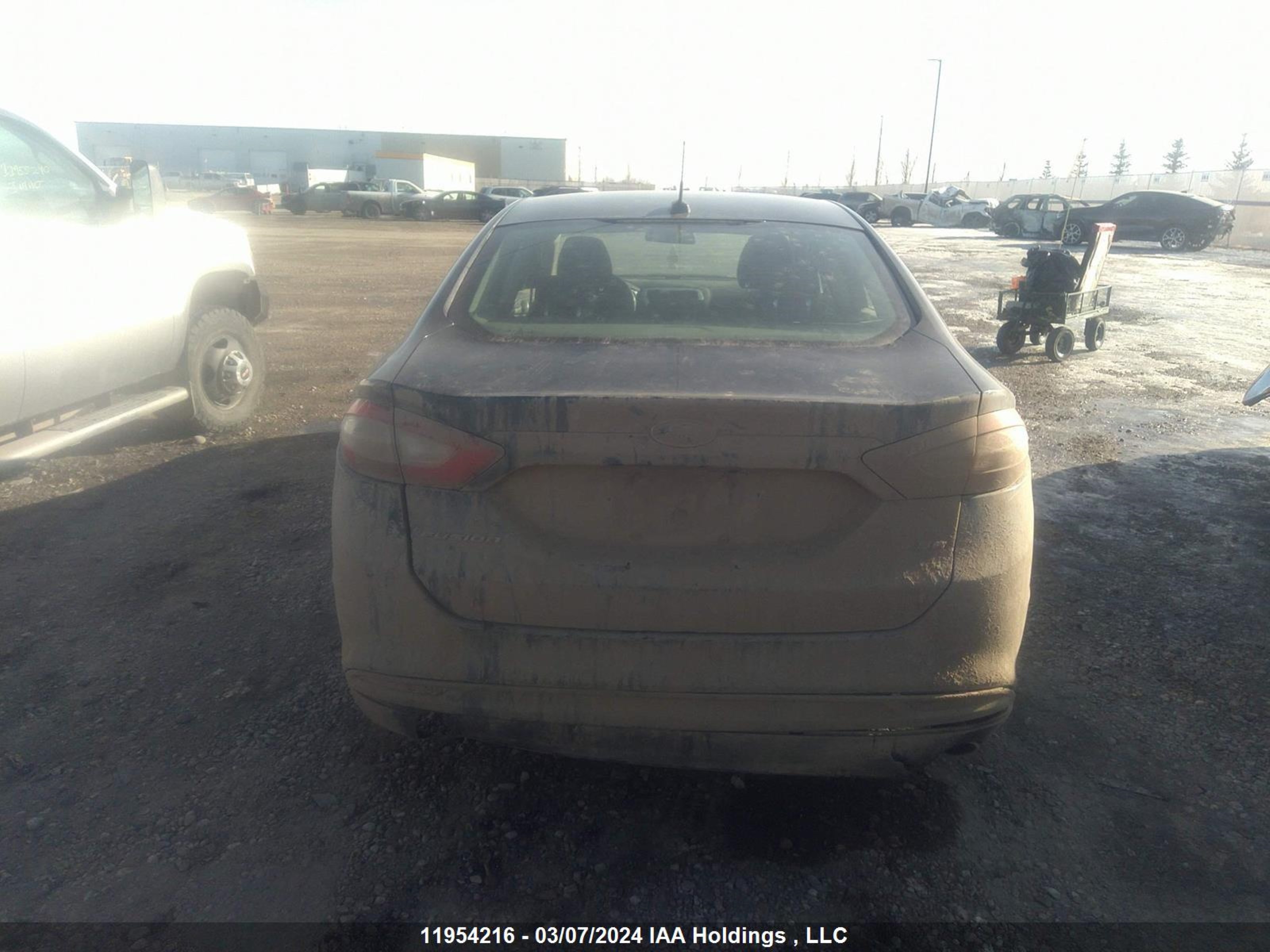 Photo 16 VIN: 3FA6P0H75DR121318 - FORD FUSION 