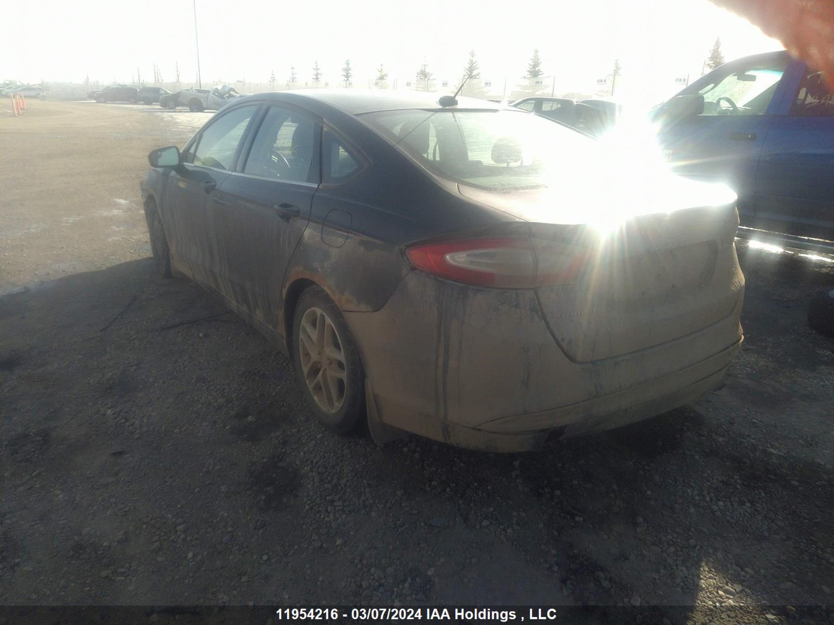 Photo 2 VIN: 3FA6P0H75DR121318 - FORD FUSION 