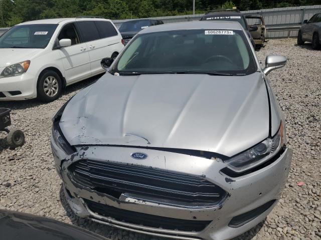 Photo 4 VIN: 3FA6P0H75DR179543 - FORD FUSION SE 