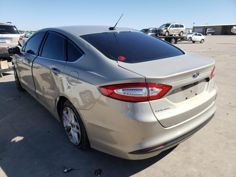 Photo 2 VIN: 3FA6P0H75FR104408 - FORD FUSION SE 