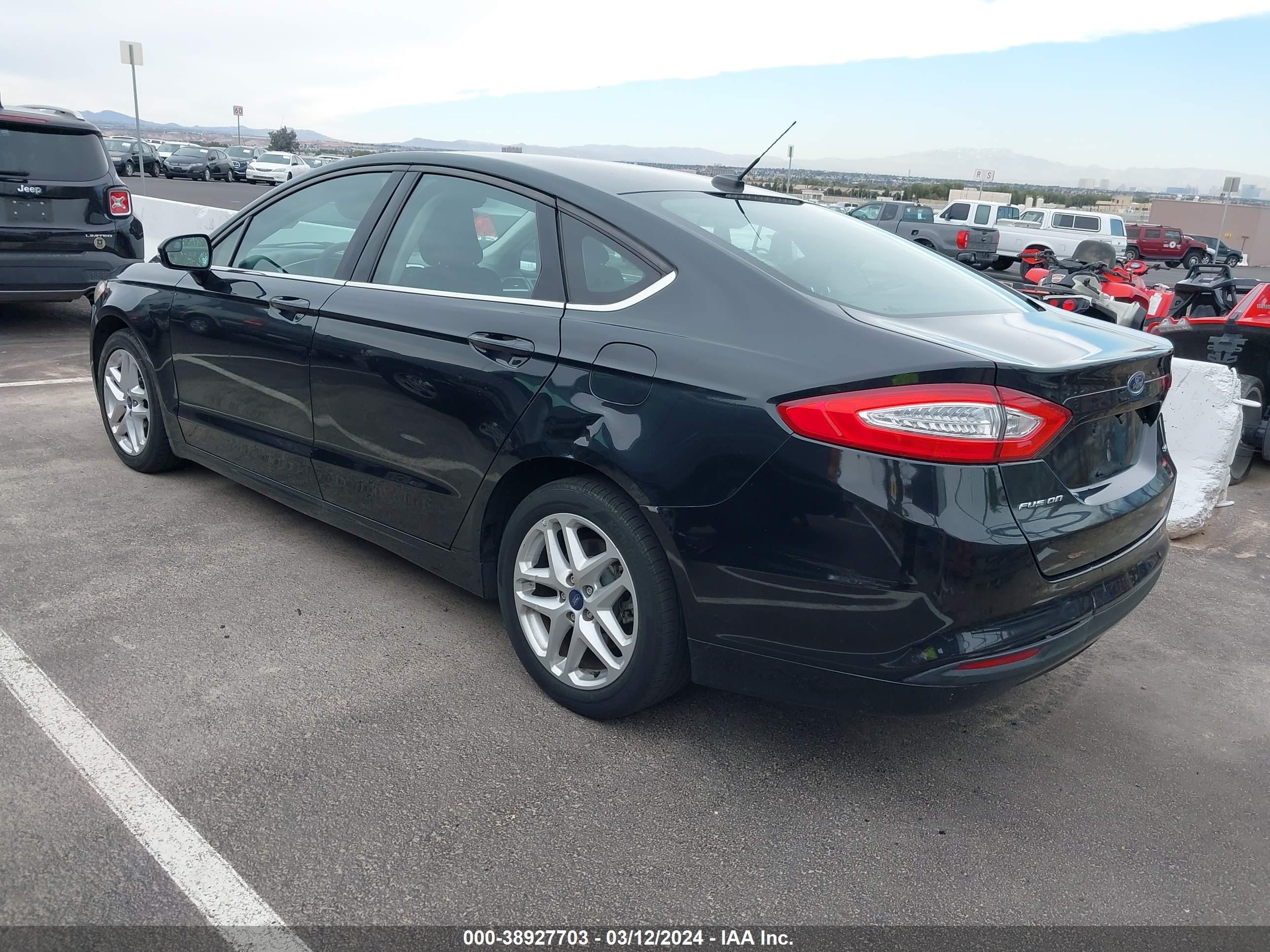 Photo 2 VIN: 3FA6P0H75FR183580 - FORD FUSION 