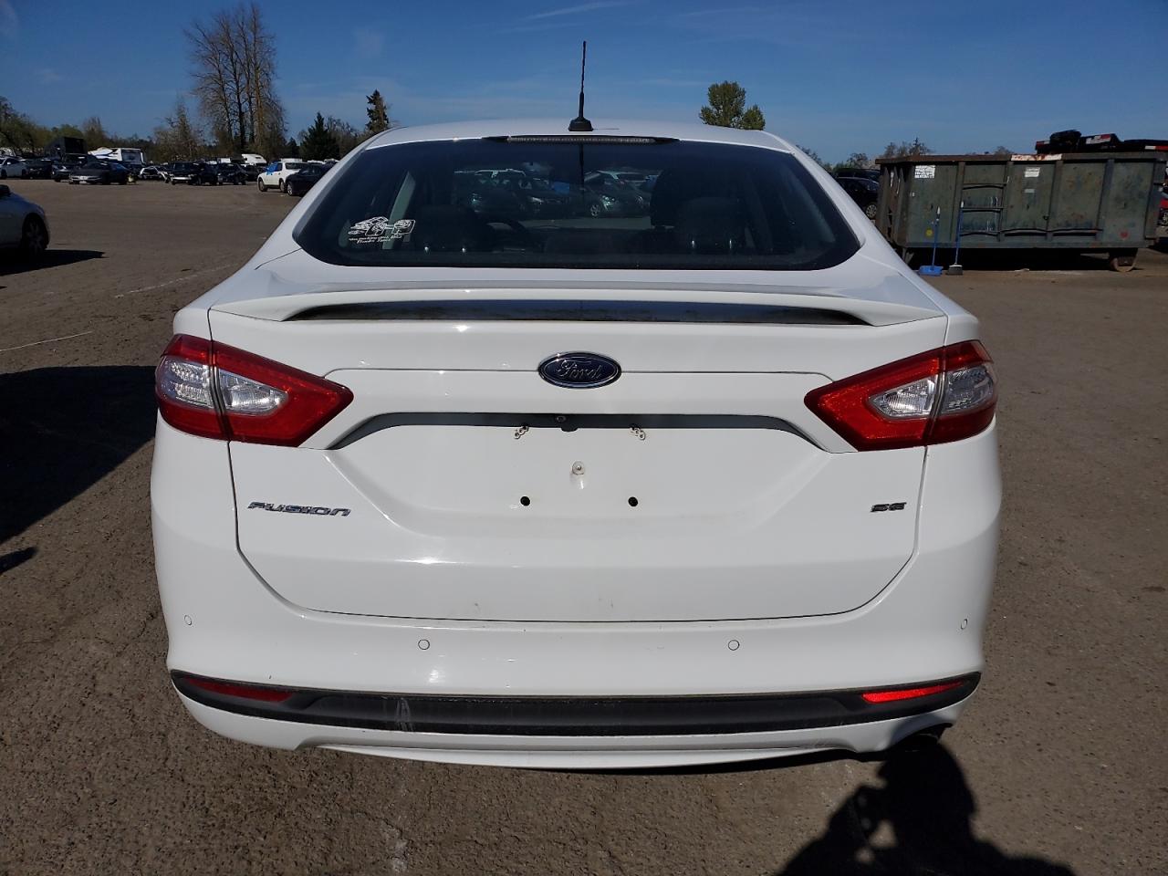 Photo 5 VIN: 3FA6P0H75FR235368 - FORD FUSION 