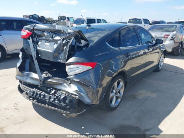 Photo 3 VIN: 3FA6P0H75GR132744 - FORD FUSION 