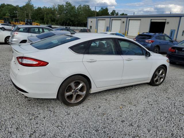 Photo 2 VIN: 3FA6P0H75GR159961 - FORD FUSION SE 