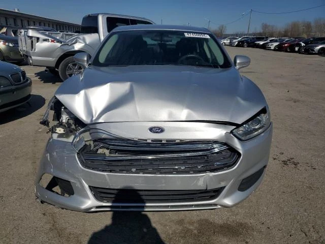 Photo 4 VIN: 3FA6P0H75GR175349 - FORD FUSION SE 