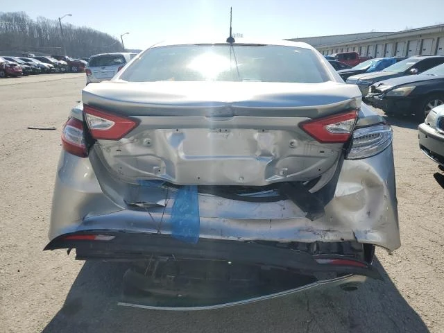 Photo 5 VIN: 3FA6P0H75GR175349 - FORD FUSION SE 