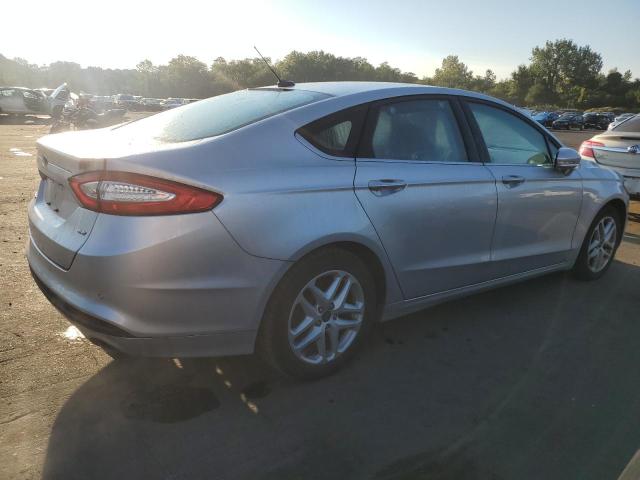 Photo 2 VIN: 3FA6P0H75GR189459 - FORD FUSION SE 