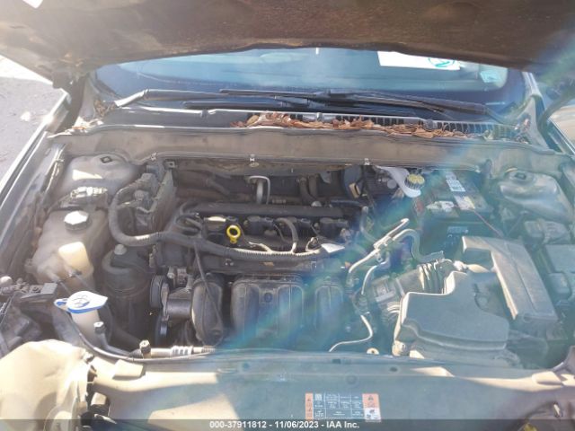 Photo 9 VIN: 3FA6P0H75GR200010 - FORD FUSION 