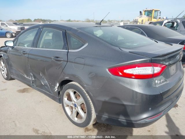 Photo 2 VIN: 3FA6P0H75GR213985 - FORD FUSION 