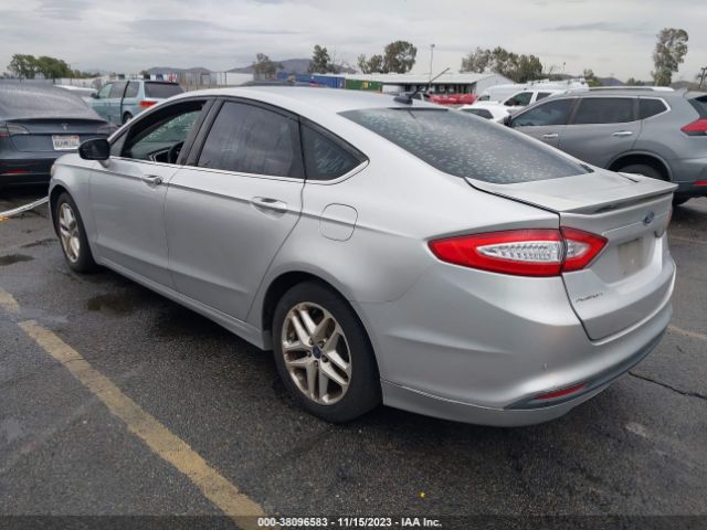 Photo 2 VIN: 3FA6P0H75GR215235 - FORD FUSION 