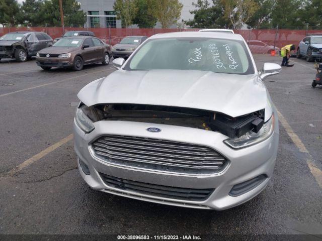 Photo 5 VIN: 3FA6P0H75GR215235 - FORD FUSION 