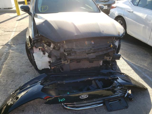 Photo 8 VIN: 3FA6P0H75GR250051 - FORD FUSION SE 