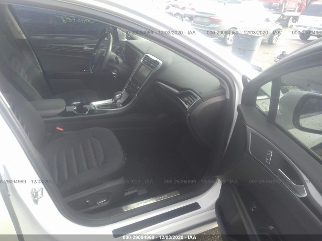 Photo 4 VIN: 3FA6P0H75GR280490 - FORD FUSION 