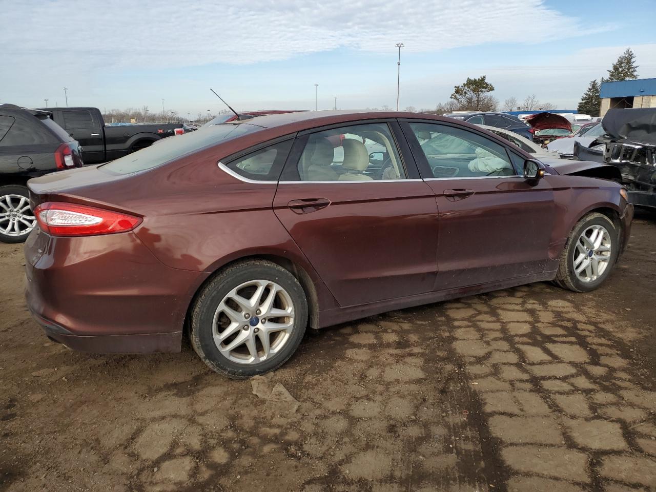 Photo 2 VIN: 3FA6P0H75GR286354 - FORD FUSION 