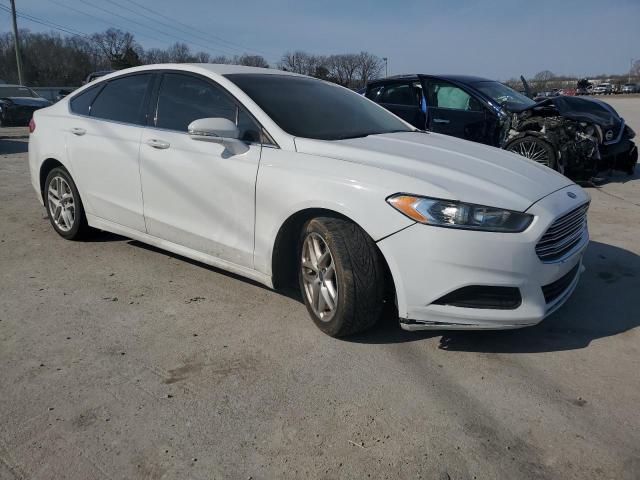 Photo 3 VIN: 3FA6P0H75GR323922 - FORD FUSION 