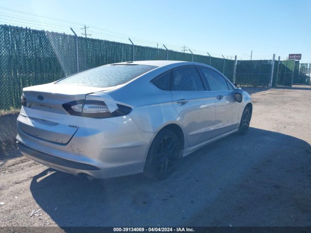 Photo 3 VIN: 3FA6P0H75GR358685 - FORD FUSION 