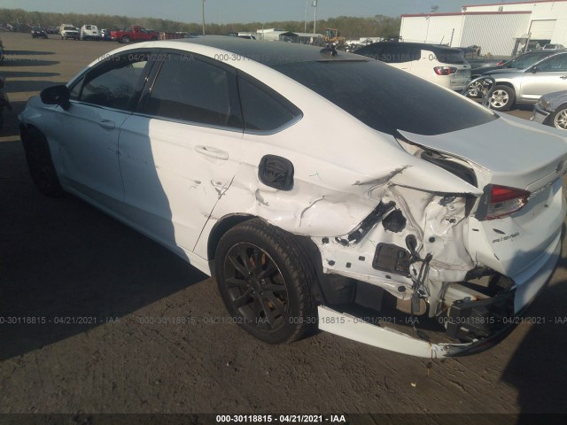 Photo 2 VIN: 3FA6P0H75HR143325 - FORD FUSION 