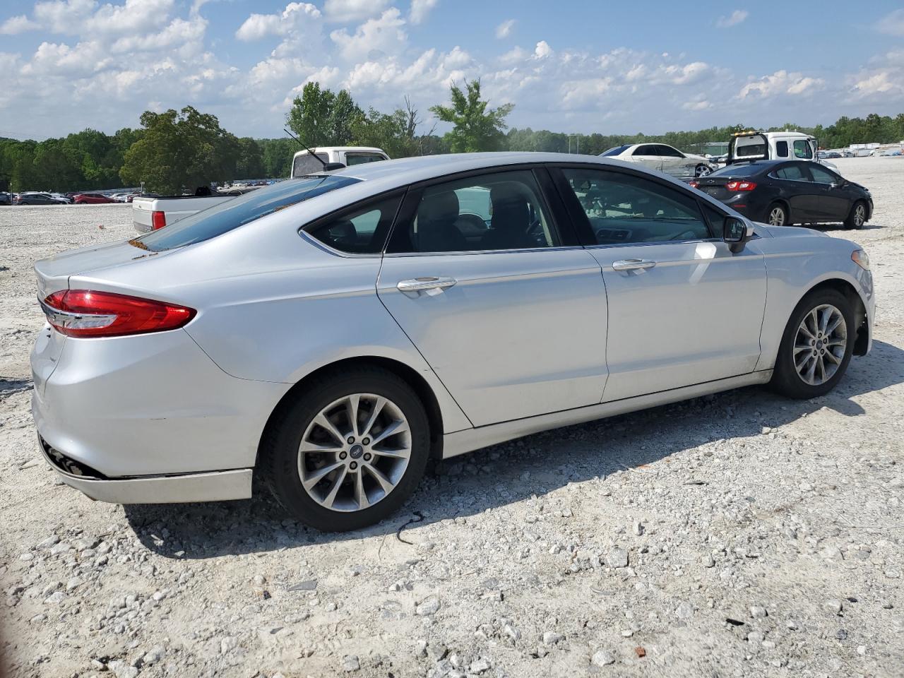 Photo 2 VIN: 3FA6P0H75HR145978 - FORD FUSION 