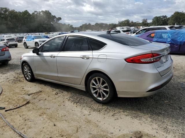 Photo 1 VIN: 3FA6P0H75HR158682 - FORD FUSION SE 