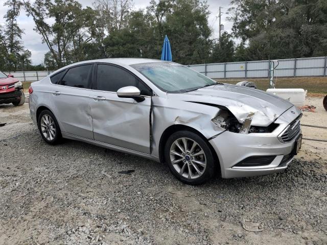 Photo 3 VIN: 3FA6P0H75HR158682 - FORD FUSION SE 