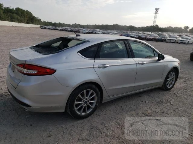 Photo 2 VIN: 3FA6P0H75HR349843 - FORD FUSION 